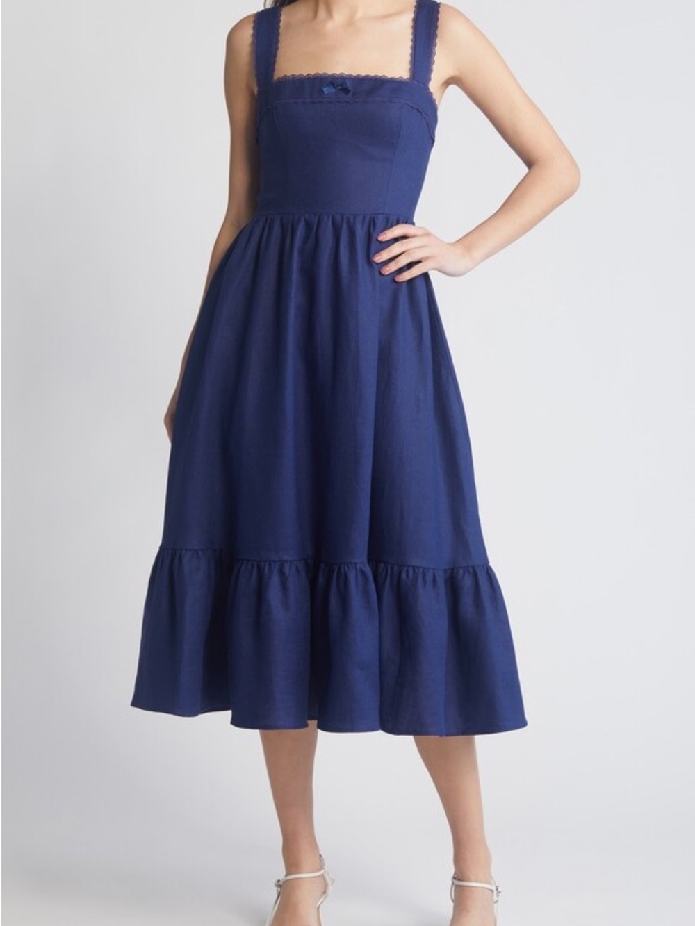 Reformation Rowen Sleeveless Smock Tiered Linen Midi Summer Dress Navy Blue Sz 8 - Picture 2 of 8
